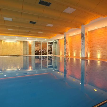 Hotel Perla Bieszczadow Geovita Чарна Экстерьер фото